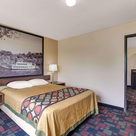 Super 8 By Wyndham Boonville Ngoại thất bức ảnh